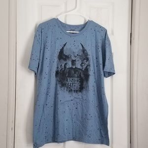Justice League size XL shirt
